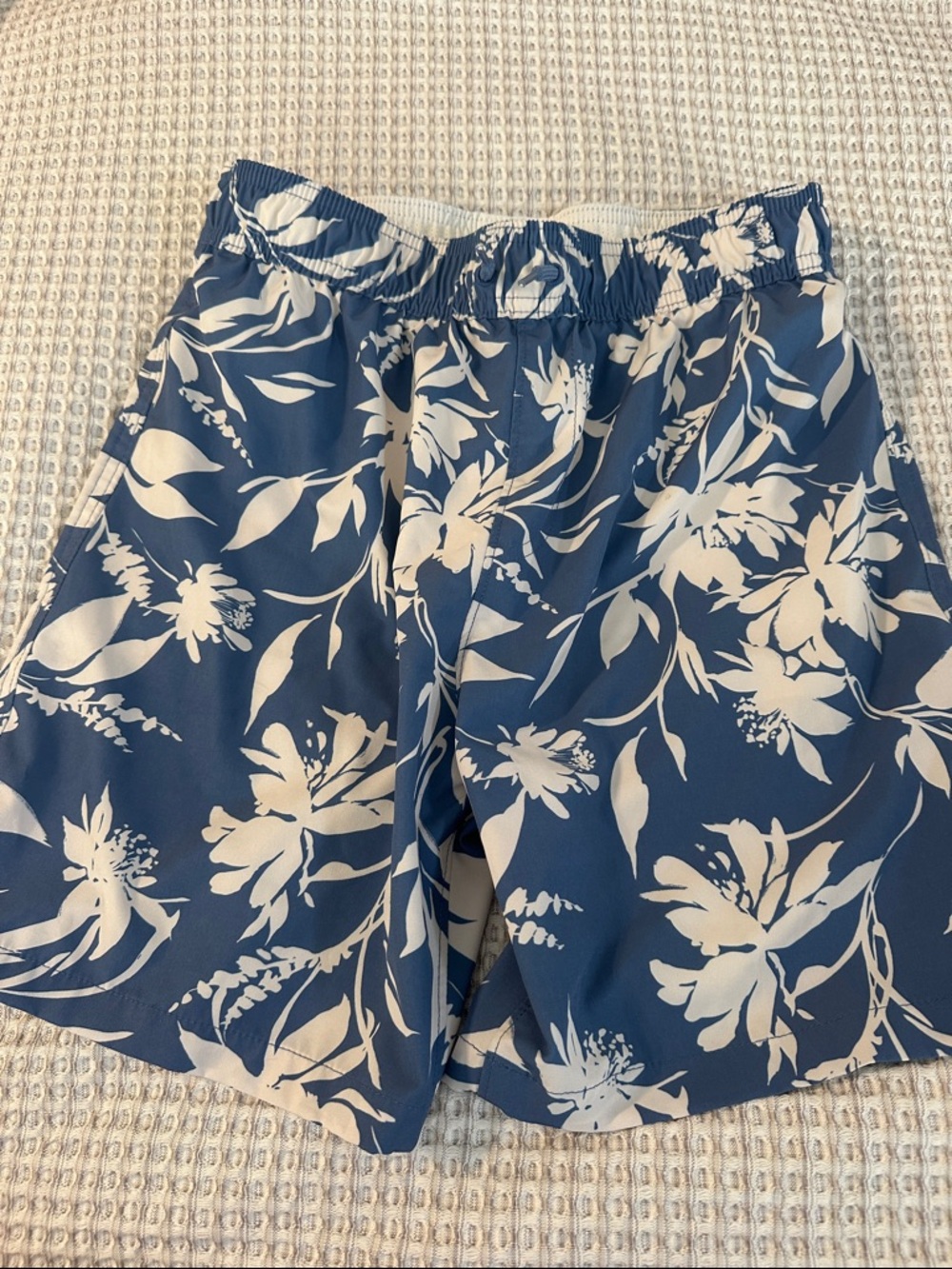 Abercrombie & Fitch Blue and White Floral youth swim shorts